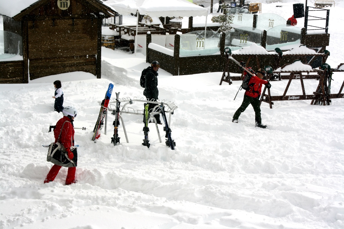 la nevada ha dejado unos 40 cm de nieve en Formigal