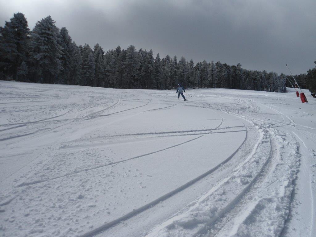 5 cm de nieve recién caída hoy en Aramón Valdelinares