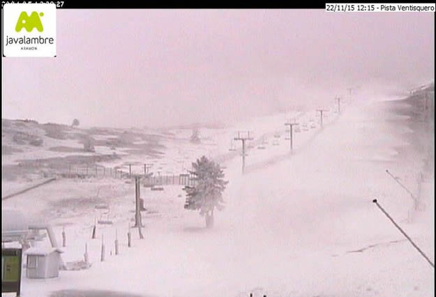 Las estaciones turolenses también se han visto muy beneficiadas por este frente y las bajas temperaturas.