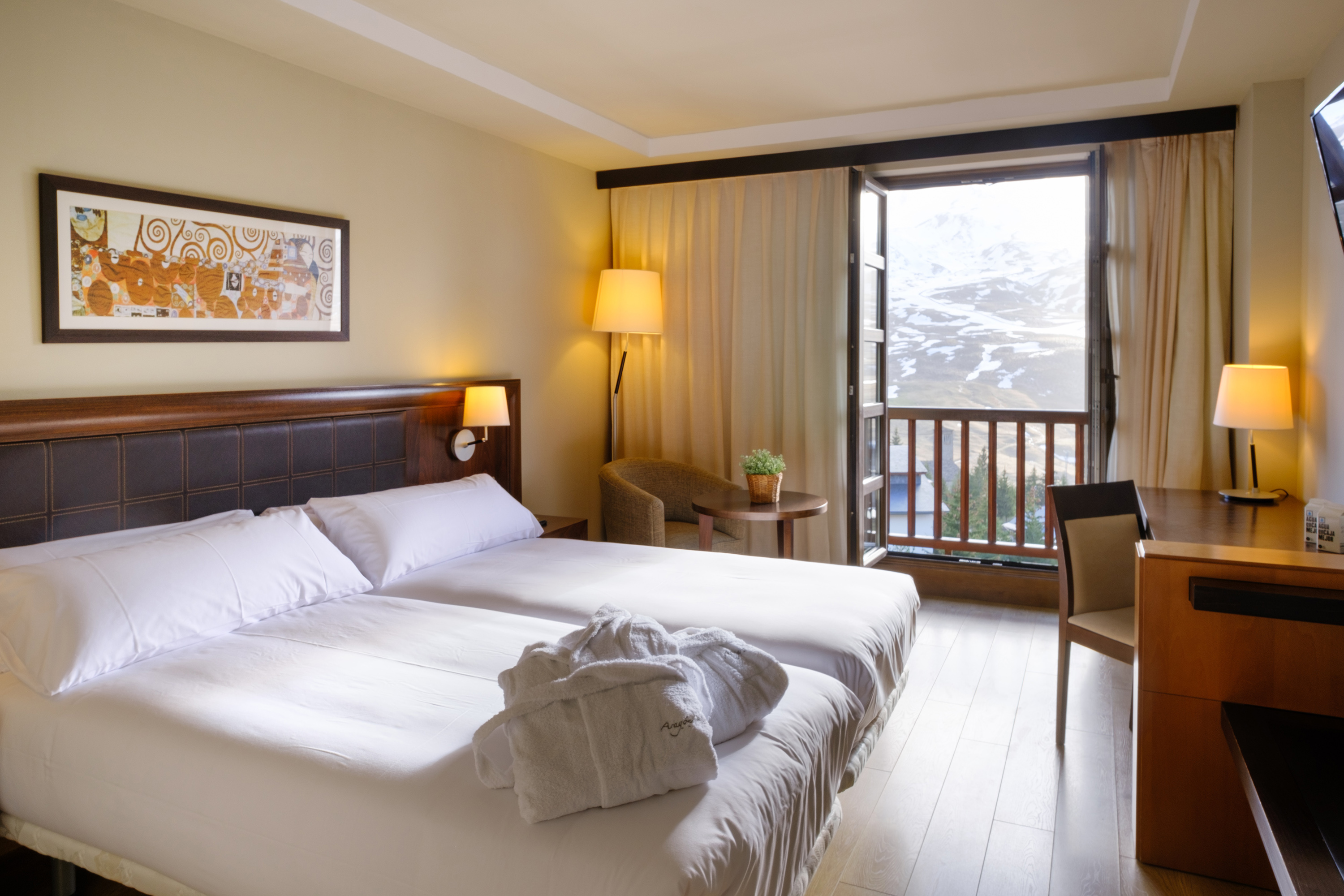 Hotel Snö Aragón Hills