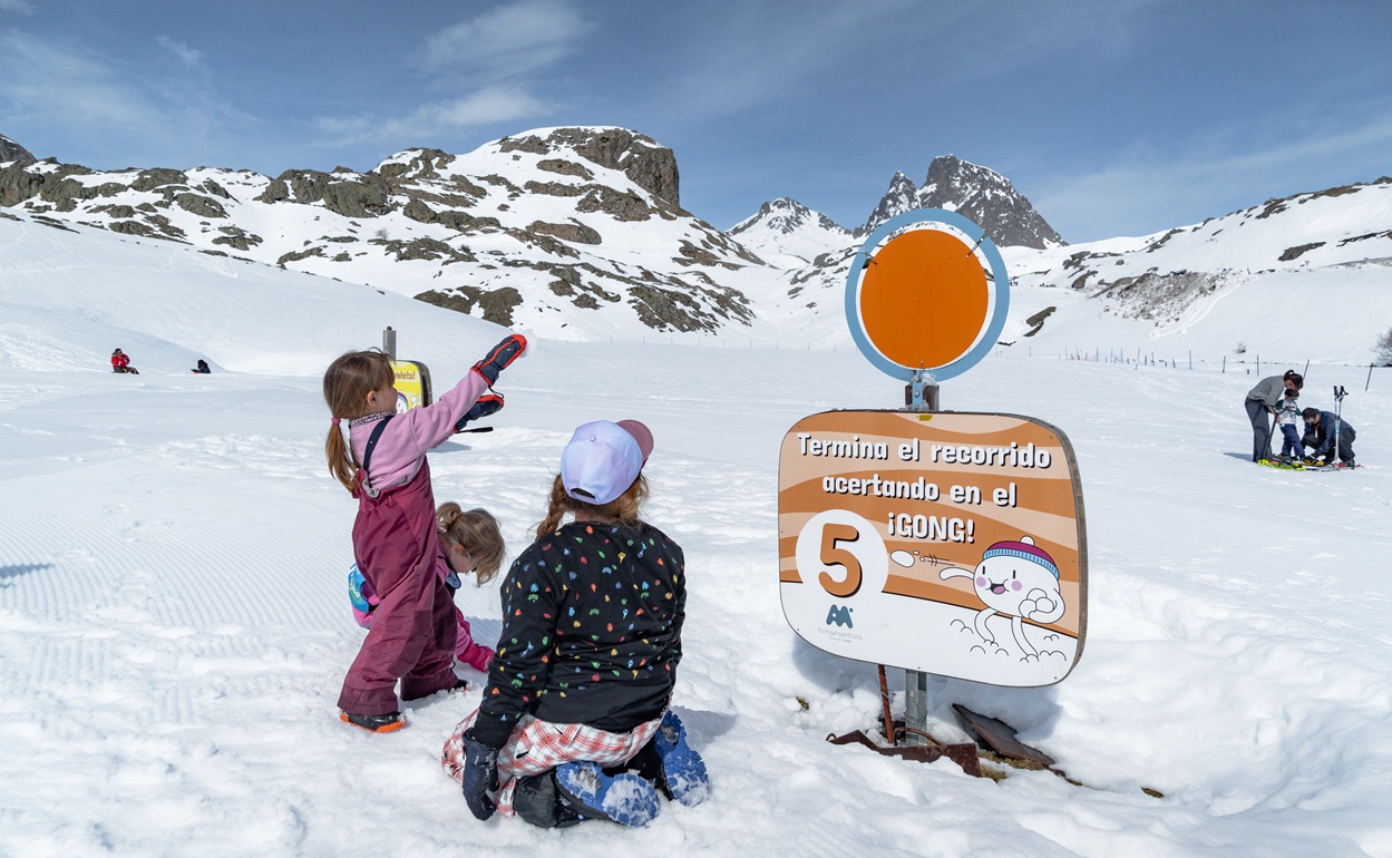 Reserva online Nieveaventura en Formigal-Panticosa | Estación de esquí Formigal Panticosa