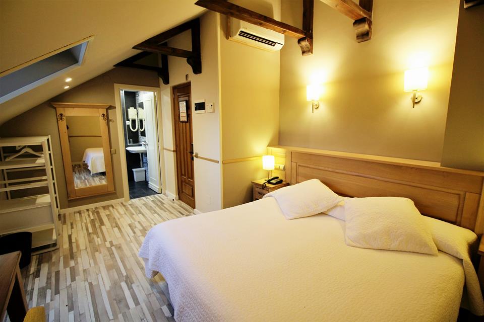 Hotel Alda A Boira 