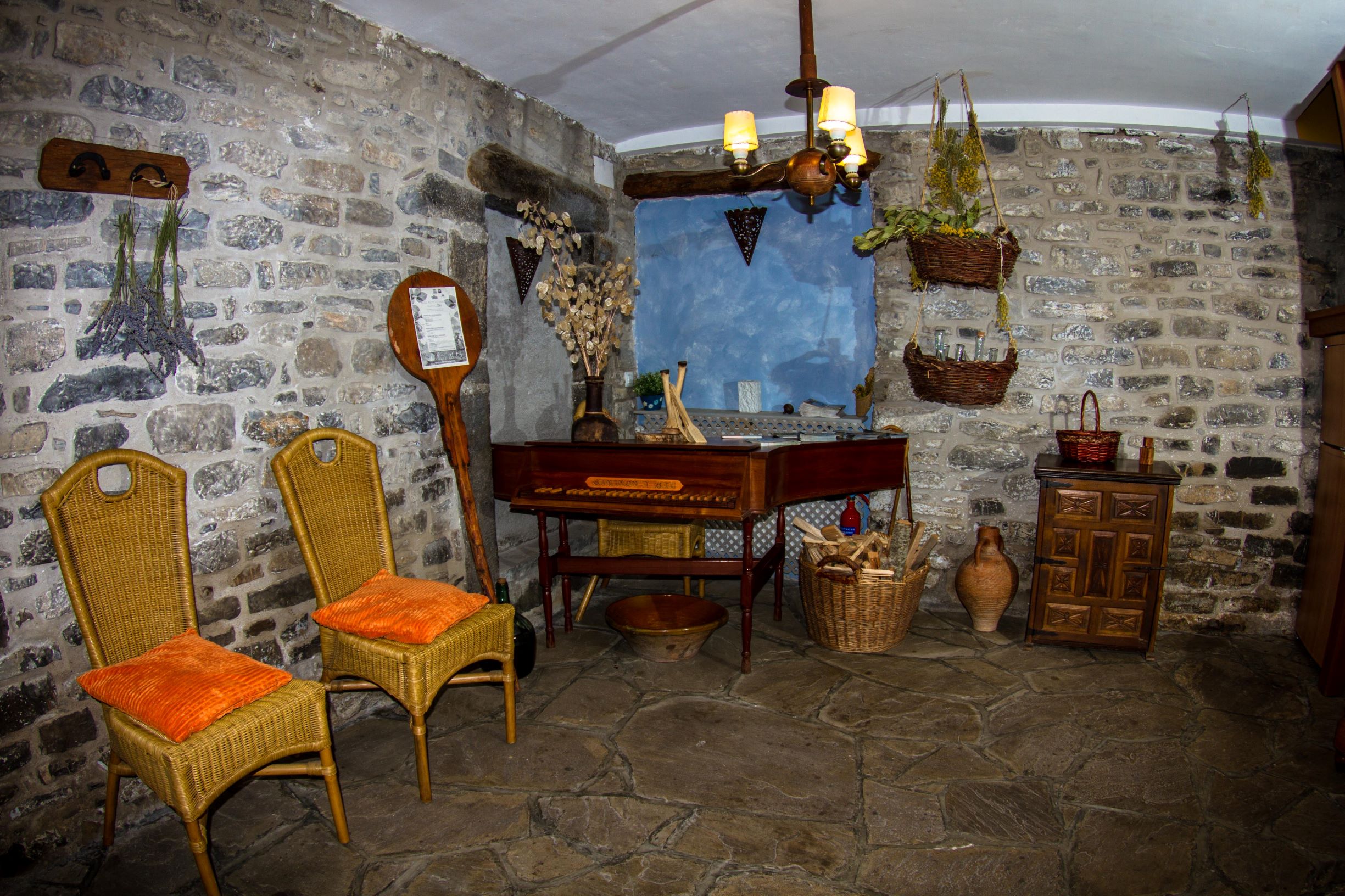 Hostal Rural Basajarau