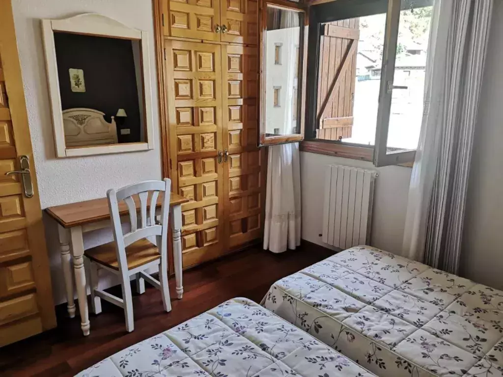 Apartamentos Casa Boira 3000