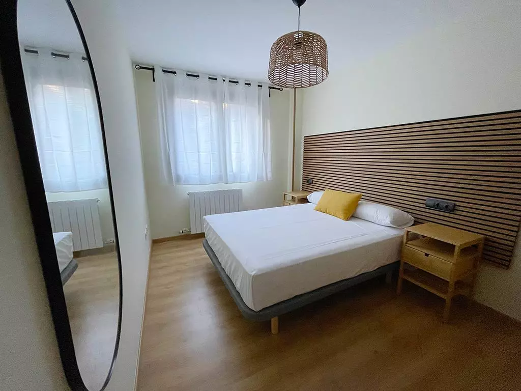 Apartamentos Escarrilla Suites 3000