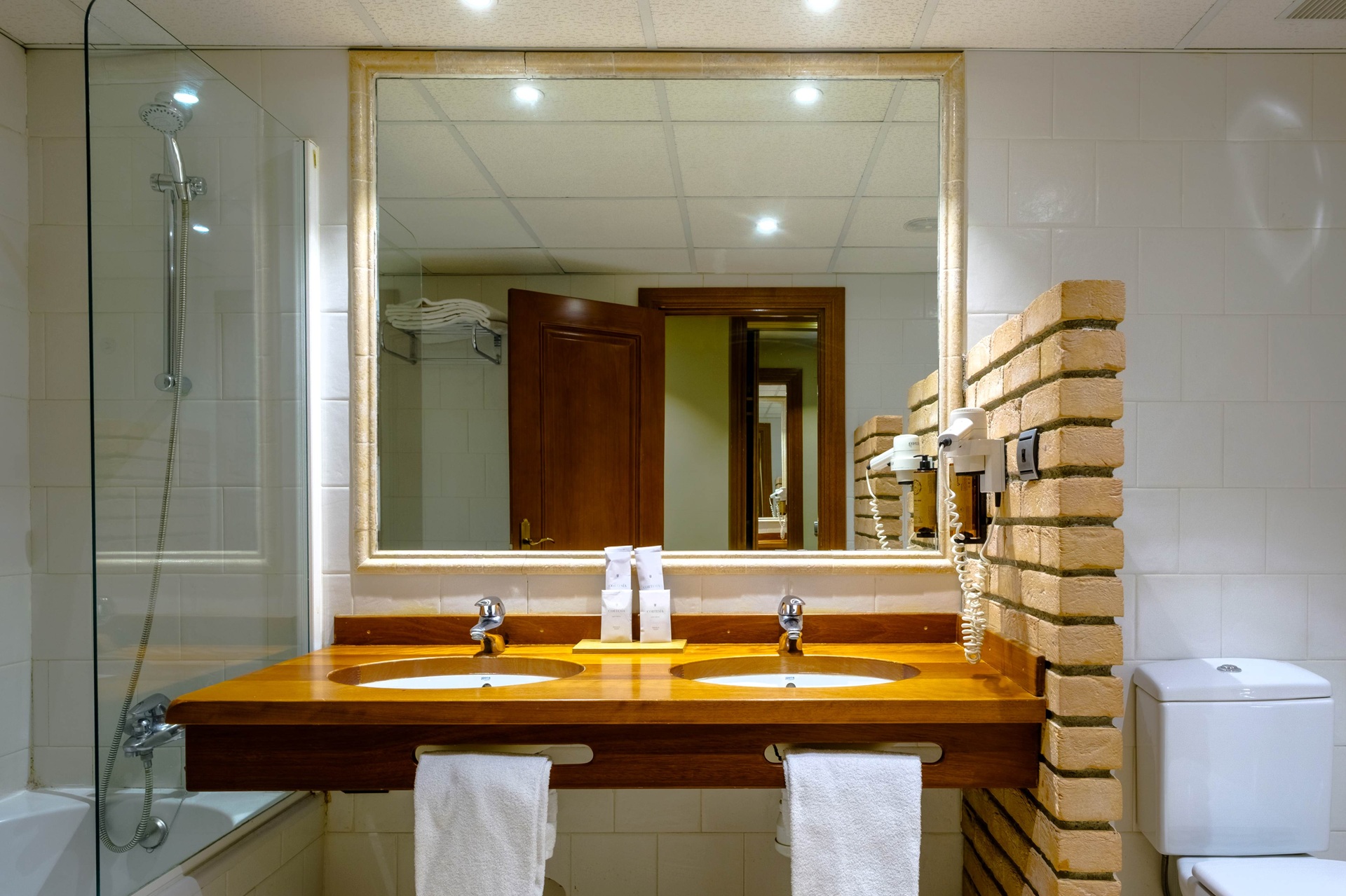 Hotel Snö Villa de Sallent 4*