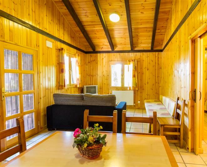 Apartamentos-Bungalows  Camping de Gavín